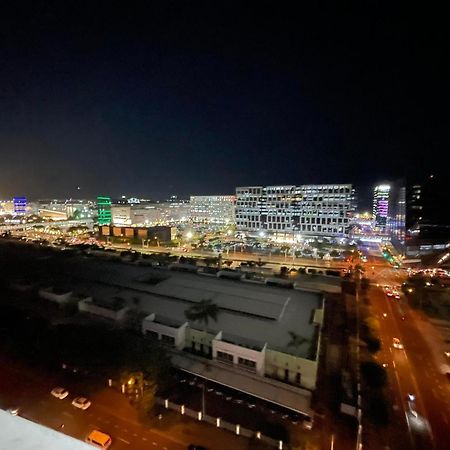 Shore Residences, Mall Of Asia Complex Stays By Pbyy Manilla Buitenkant foto